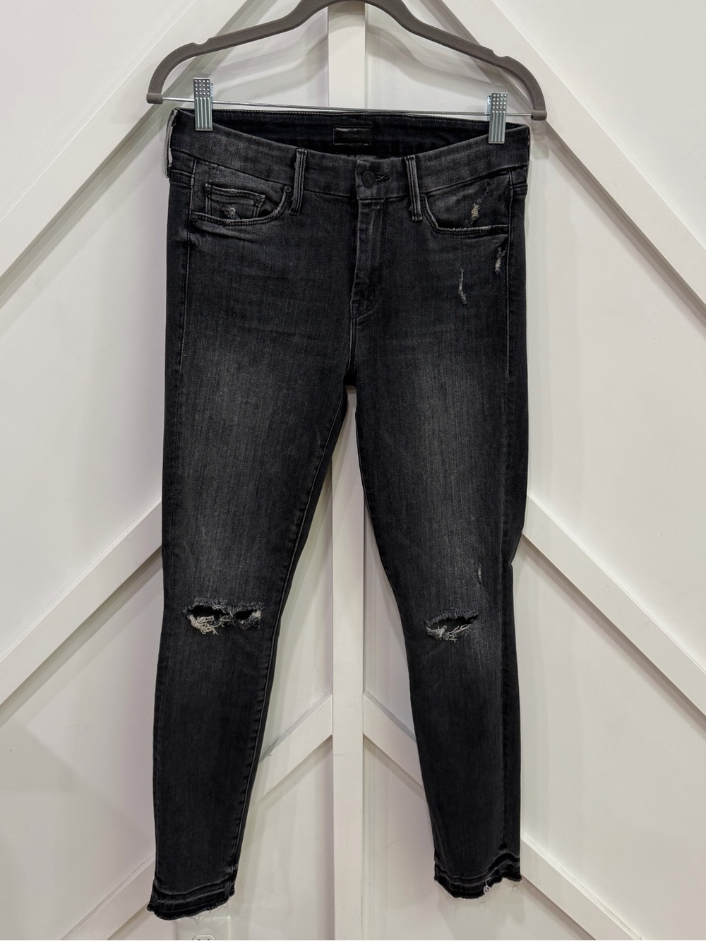 MOTHER The Looker Ankle Undone Hem Jeans - Stealing Shadows Black - Picture 1 of 7